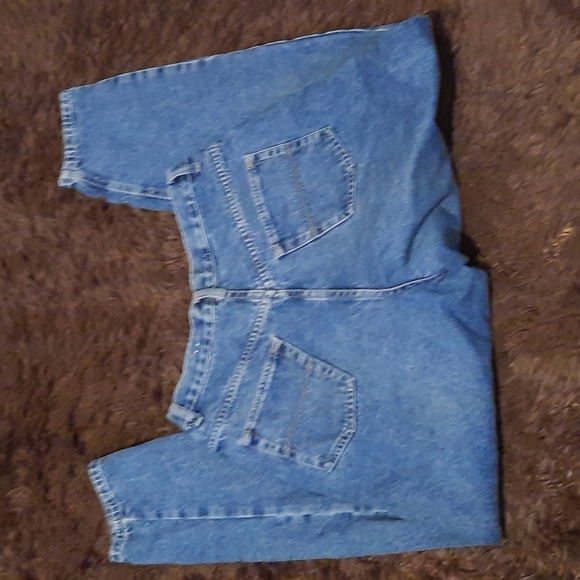 Women's Jeans - Picture 2 of 2